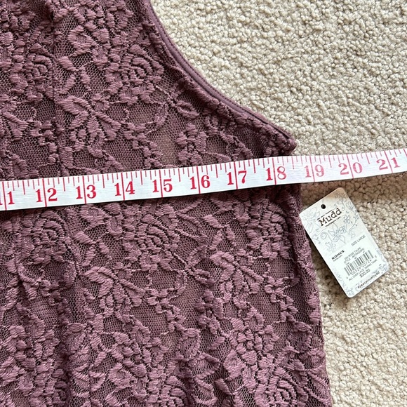 NEW Mudd brand purple lace sleeveless top in size L. Flowy bottom. Very cute! - Picture 3 of 6